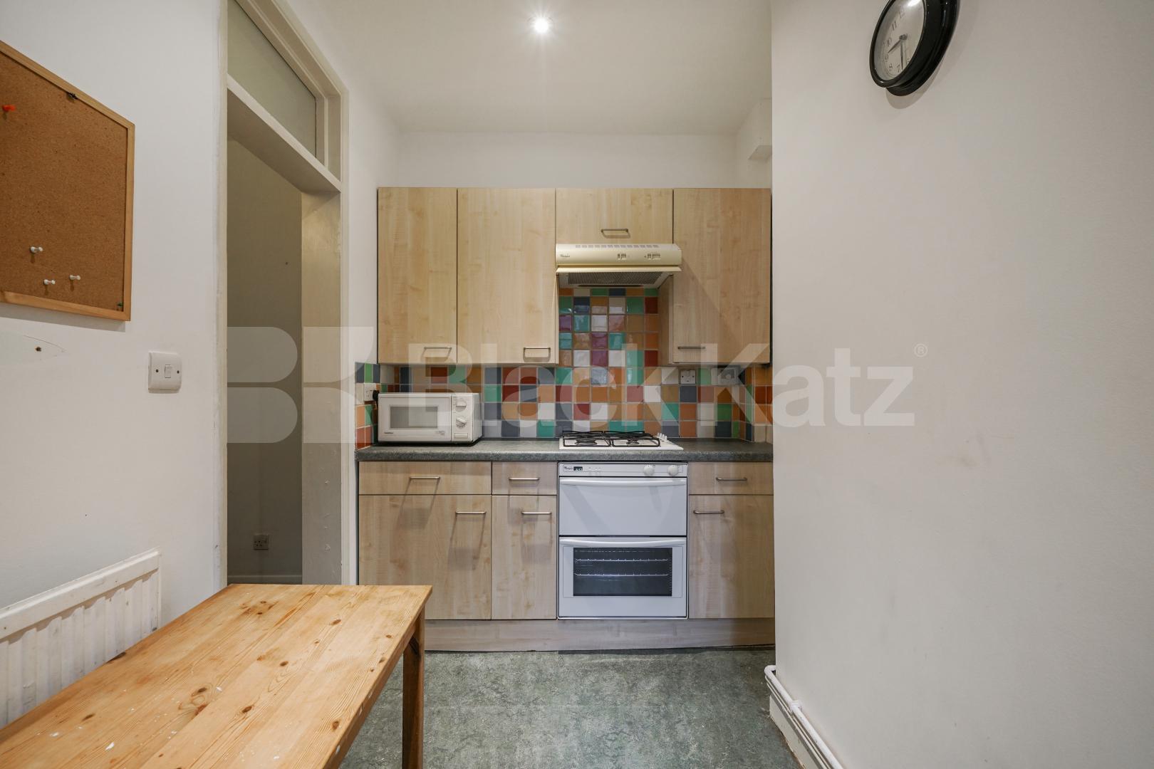 			1 Bedroom, 1 bath, 1 reception Apartment			 Fitzalan Street, Lambeth North/Kennington